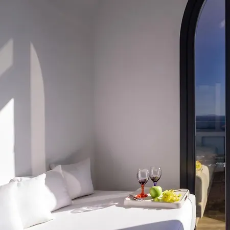 Lf & Daire Imerovigli (Santorini)