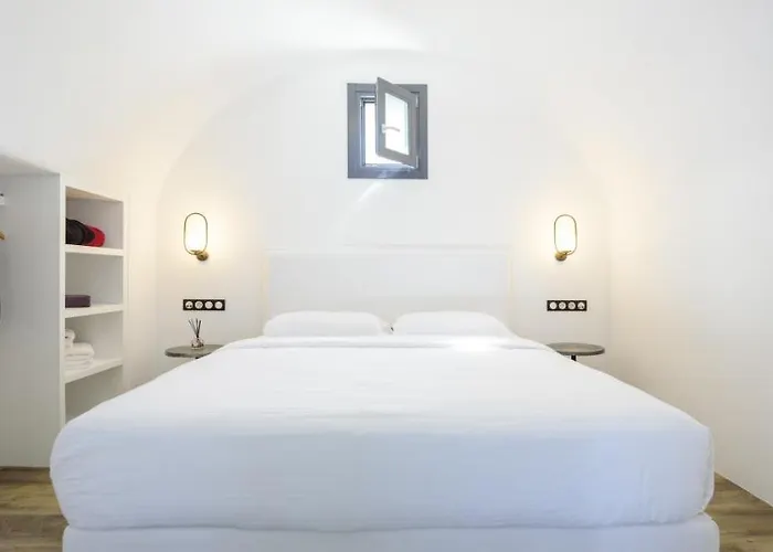 Lf & Imerovigli (Santorini)